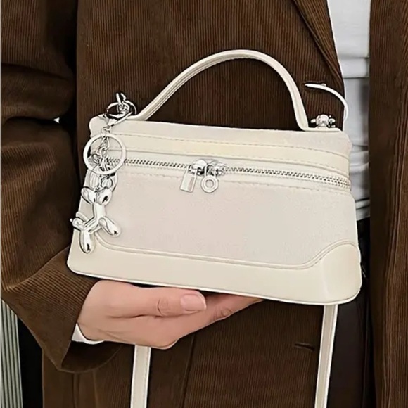 Trendy Stylish Single Shoulder Small Square Bag Vegan Leather Suede Mix. - Picture 1 of 2